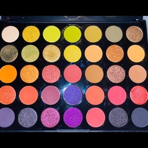 Morphe Boss Mood Palette